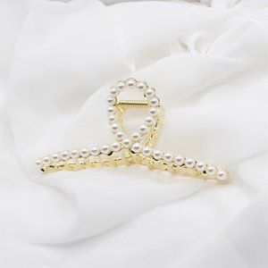 Pearl Twisted Metal Hair Claw Clip, Hair Claw Clip for Thin and Thick Hair